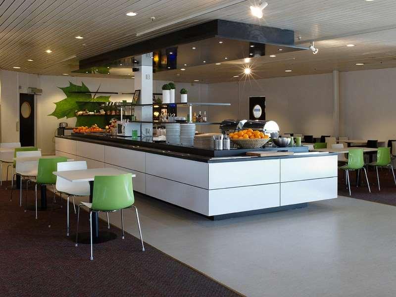First Hotel Joenkoeping Restoran fotoğraf