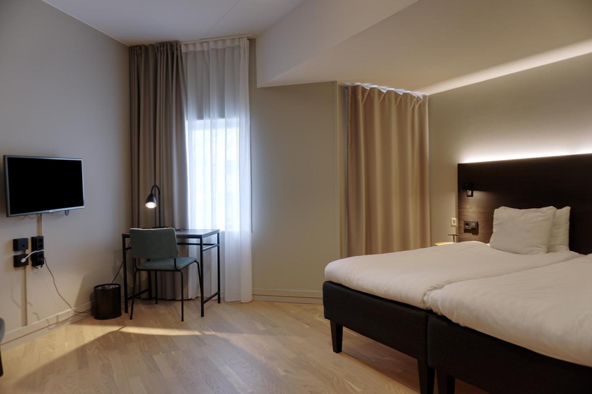 First Hotel Joenkoeping Dış mekan fotoğraf